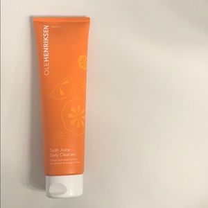 Ole Henriksen Truth Juice Daily Cleanser